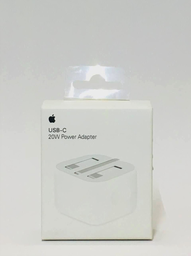 آداپتور 20 وات آیفونی اصلی با گارانتی – شارژ سریع و ایمن آیفون