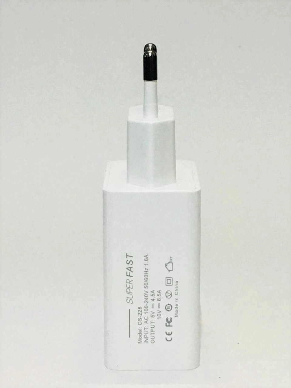 آداپتور 65 وات ترکا – شارژ سریع و مطمئن